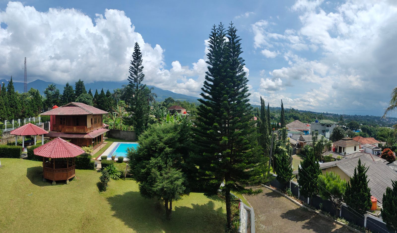 Villa Ciburial Puncak
